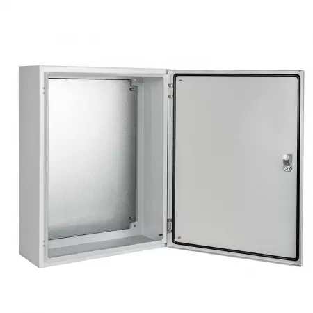 Корпус ЩМП-3 655х500х220 IP54 с монтажн. панелью метал. PRIZMA TOKOV ELECTRIC TKE-PZ-MPB54-3